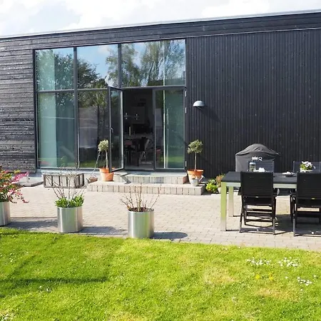 Modern Family House Near Copenhagen Villa